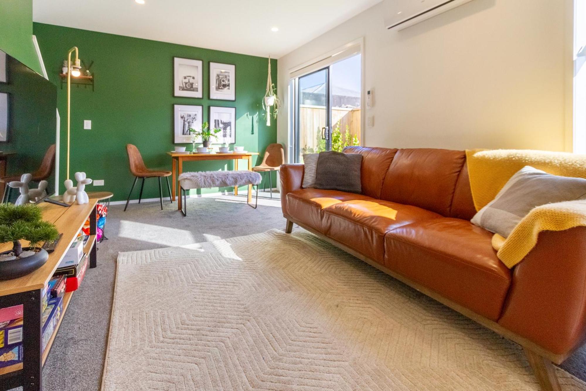 כרייסטצ'רץ' Gorgeous In Green - 2 Bed Central Oasis W/King Bed מראה חיצוני תמונה